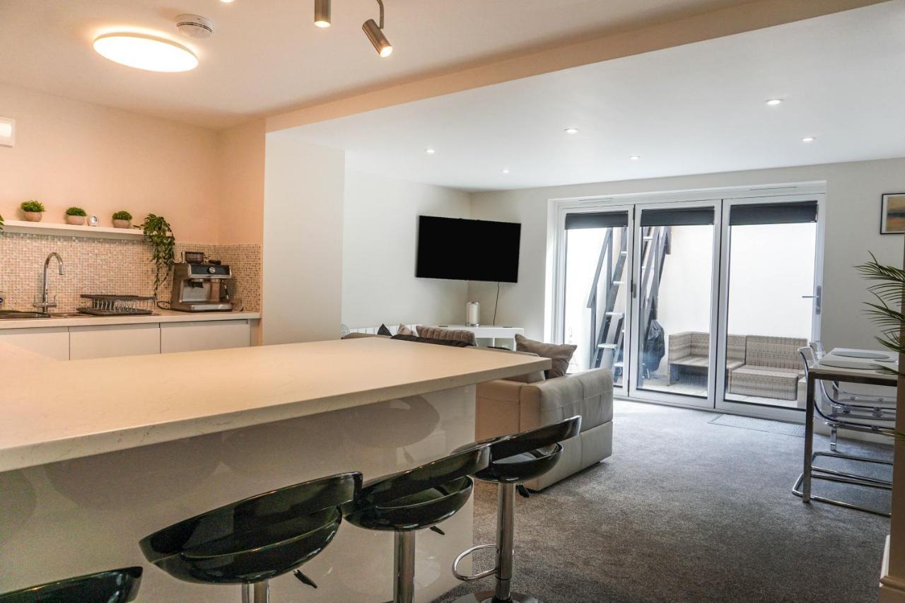 A Touch Of Turner Apartment
